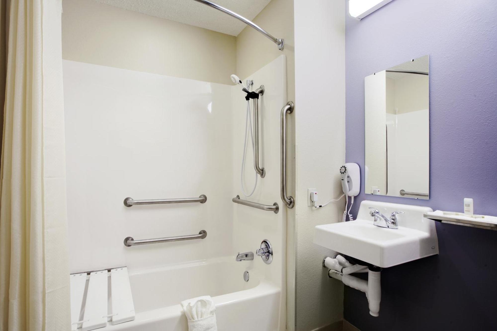 Rincon Inn And Suites المظهر الخارجي الصورة